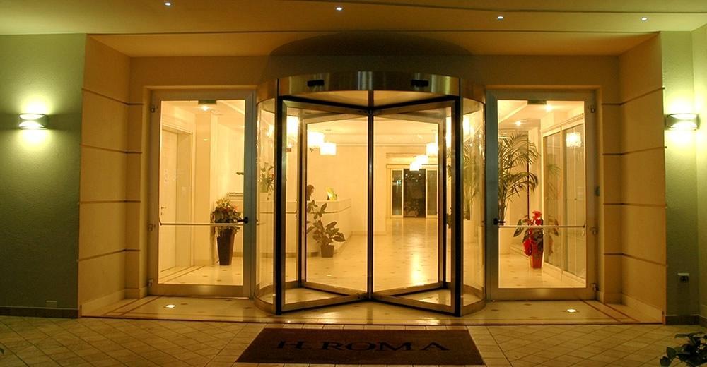 Hotel Roma Residenza チェルヴィア エクステリア 写真