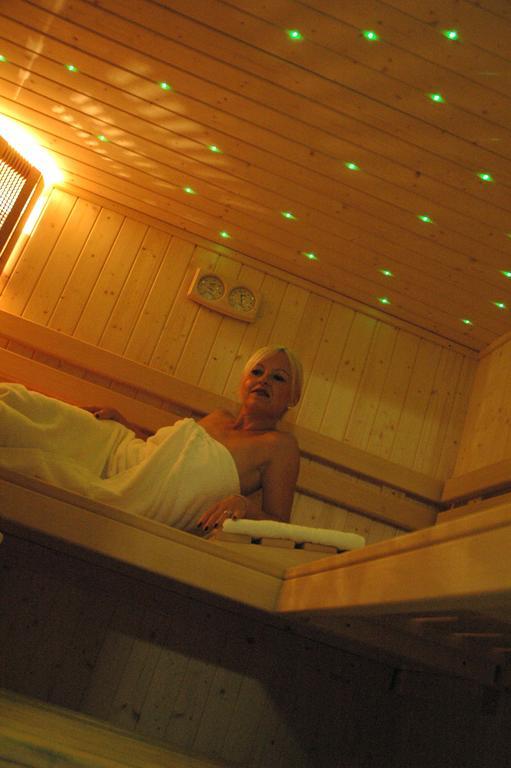 Hotel Roma Residenza チェルヴィア エクステリア 写真